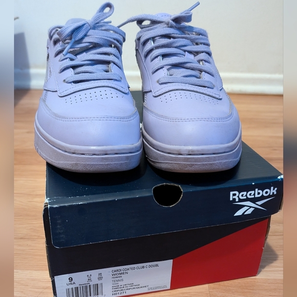 Cardi b Reebok club c size 9 - Picture 8 of 8